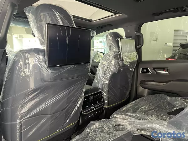 jeepetas y camionetas - Toyota Land Cruiser VXR 2026 10