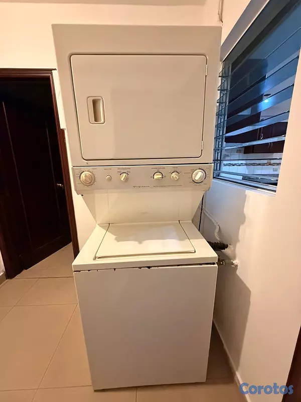 electrodomesticos - Torre de lavado Frigidaire - lavadora y secadora 6