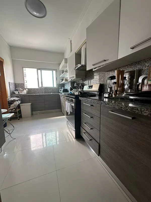 apartamentos - 📍Esperilla  Vendo en torre de lujo.  Apartamento  4