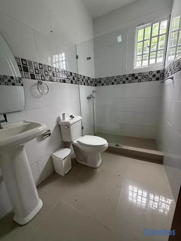 casas - Casa en venta amueblada o vacia en Corona Plaza, S 8