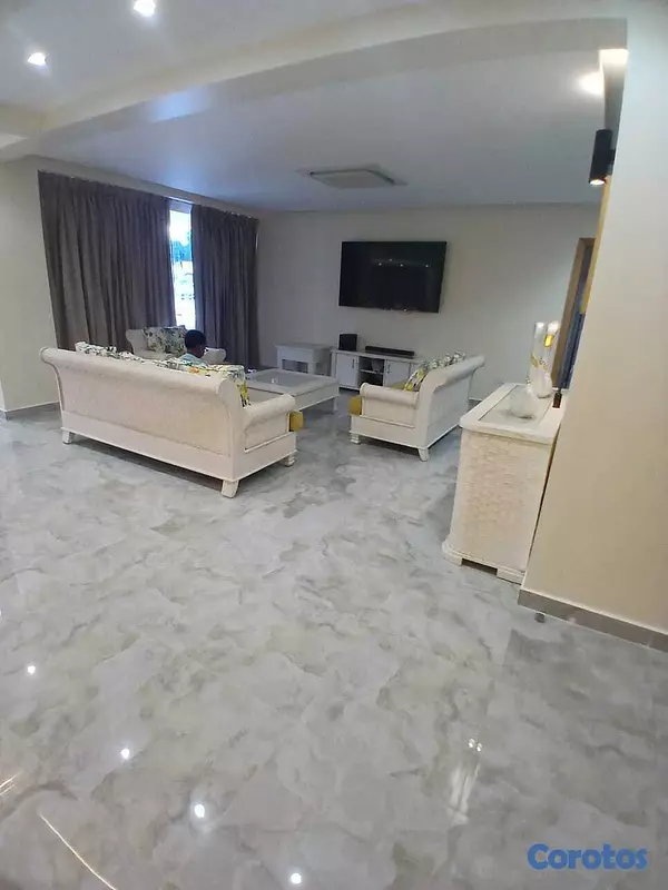 casas vacacionales y villas - Villa en Guayacanes Juan Dolio de 6 habitaciones n 5