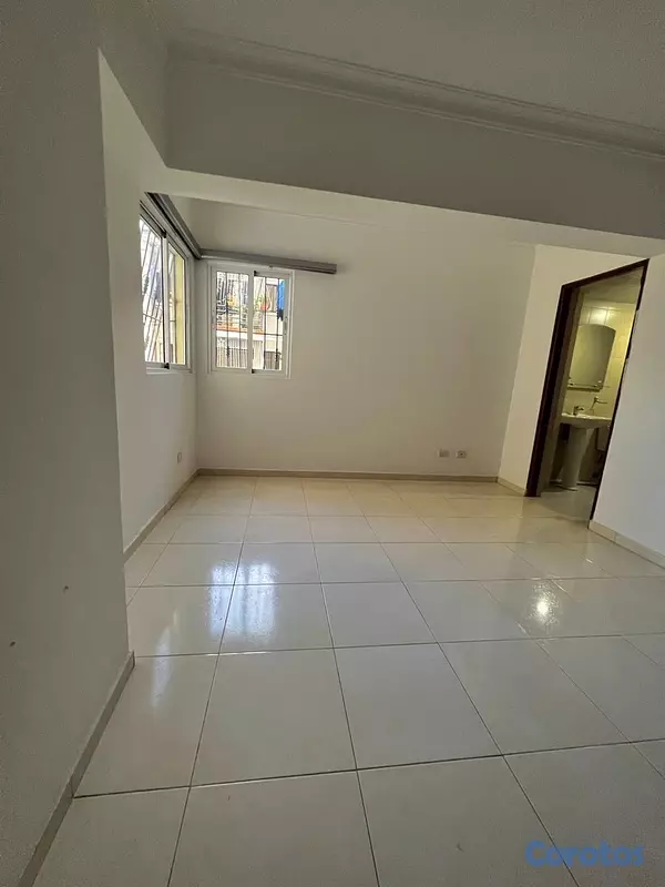 apartamentos - Amplio apartamento en Alquiler en exclusivo sector de Evaristo Morales 📍
 7