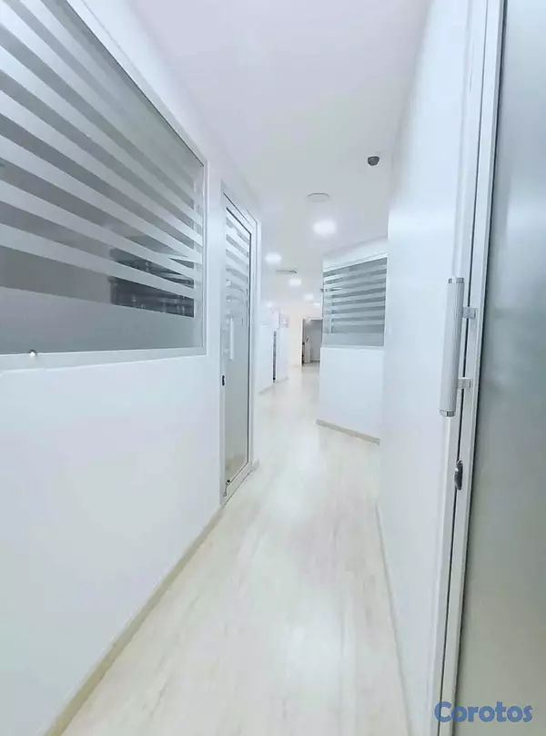 oficinas y locales comerciales - Local en la Julieta morales en venta  4