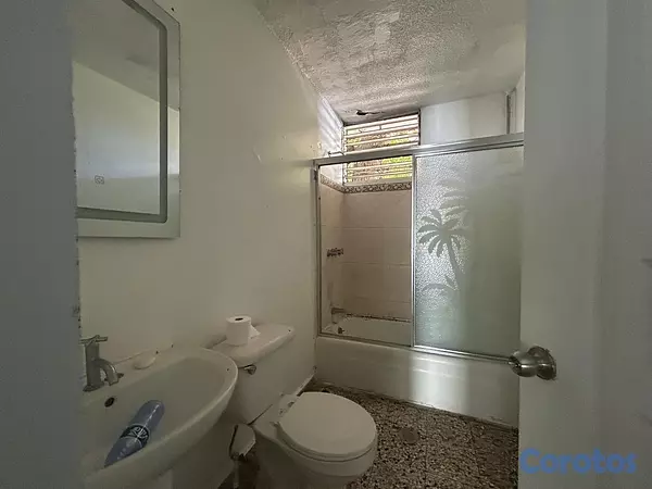 solares y terrenos - vendo casa solar Miramar avenida independencia  5