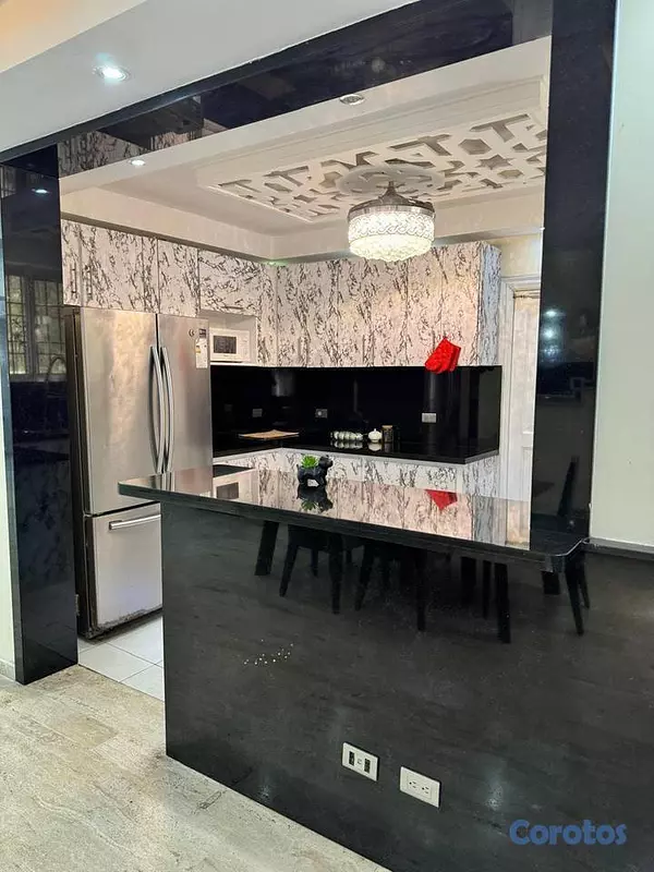 casas - Casa de 3 habitaciones 4 baños en venta en Altos D 4
