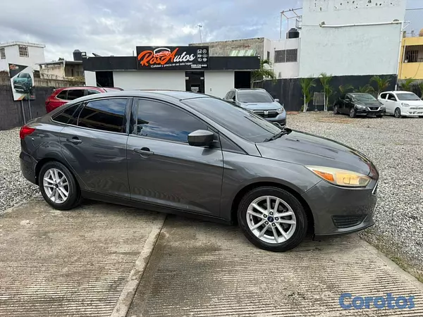 carros - Ford Focus SE 2018 3
