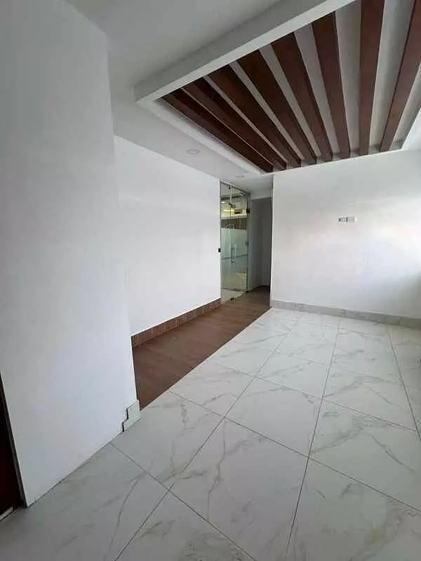 oficinas y locales comerciales - Local en Piantini  6
