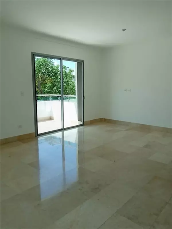 apartamentos - Segundo nivel de venta en La Esmeralda  3