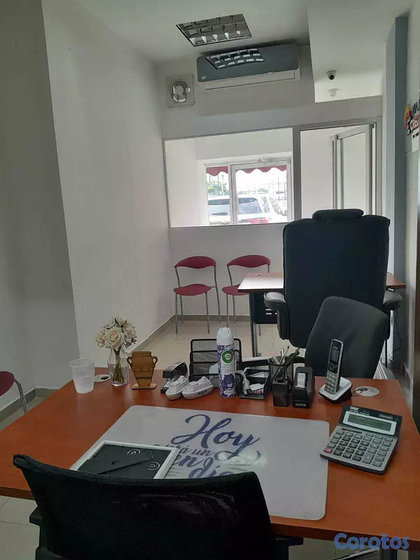 oficinas y locales comerciales - Local para Oficina, excelente ubicación, ideal par 4