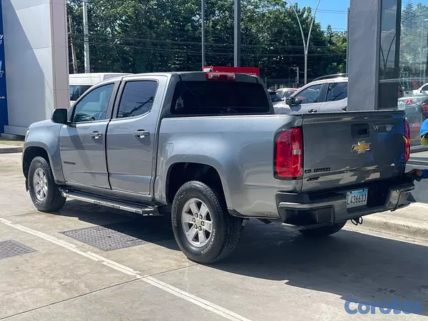 jeepetas y camionetas - Vendo Chevrolet Colorado 2018, Sport. 2