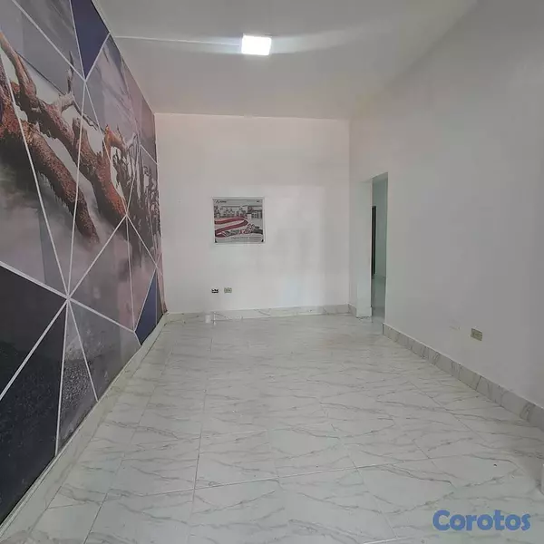 oficinas y locales comerciales - Local para oficina 1er piso en Gazcue 3