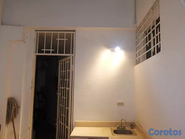 oficinas y locales comerciales - LOCAL COMERCIAL 6