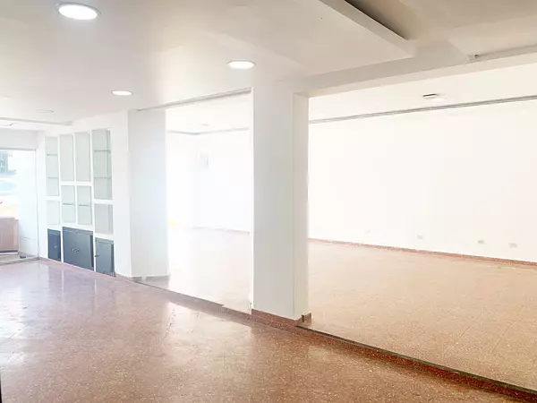 oficinas y locales comerciales - local amplio primer nivel 9