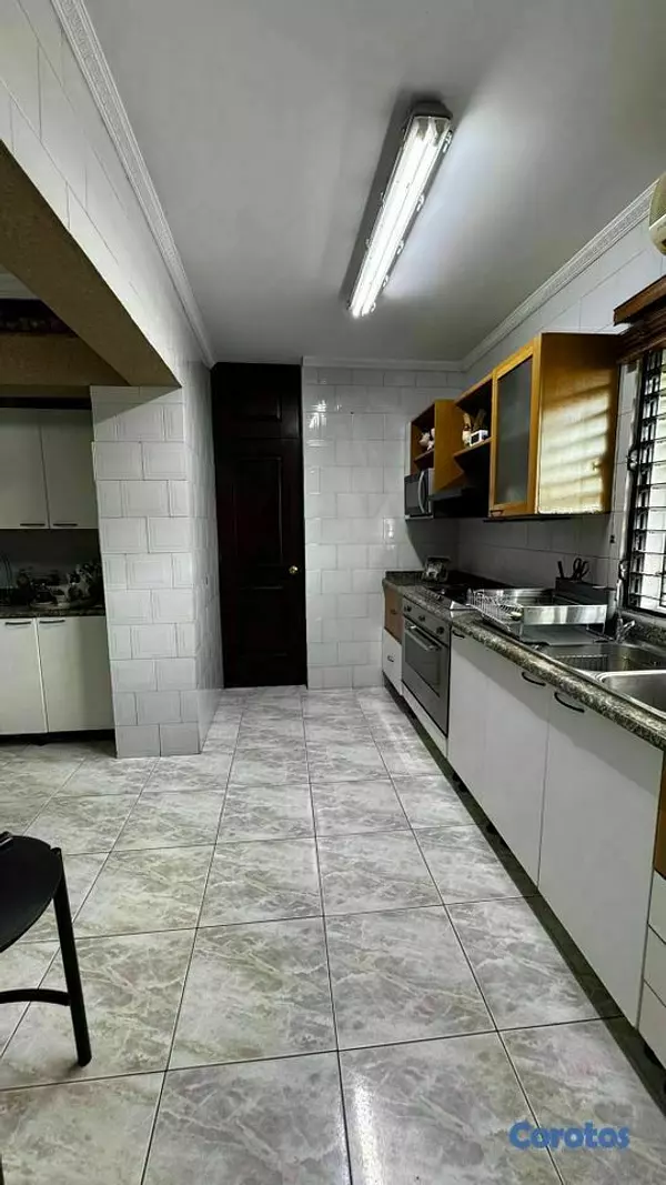 apartamentos - En venta apartamento de 4 habitaciones, Serralles  3