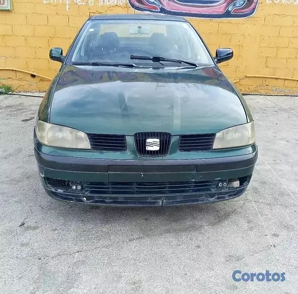 carros - Seat cordoba europeo año 2002 3