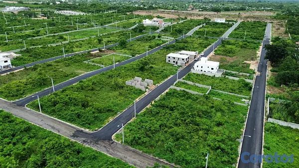 solares y terrenos - Solares financiados con titulo en la Avenida Ecoló 10