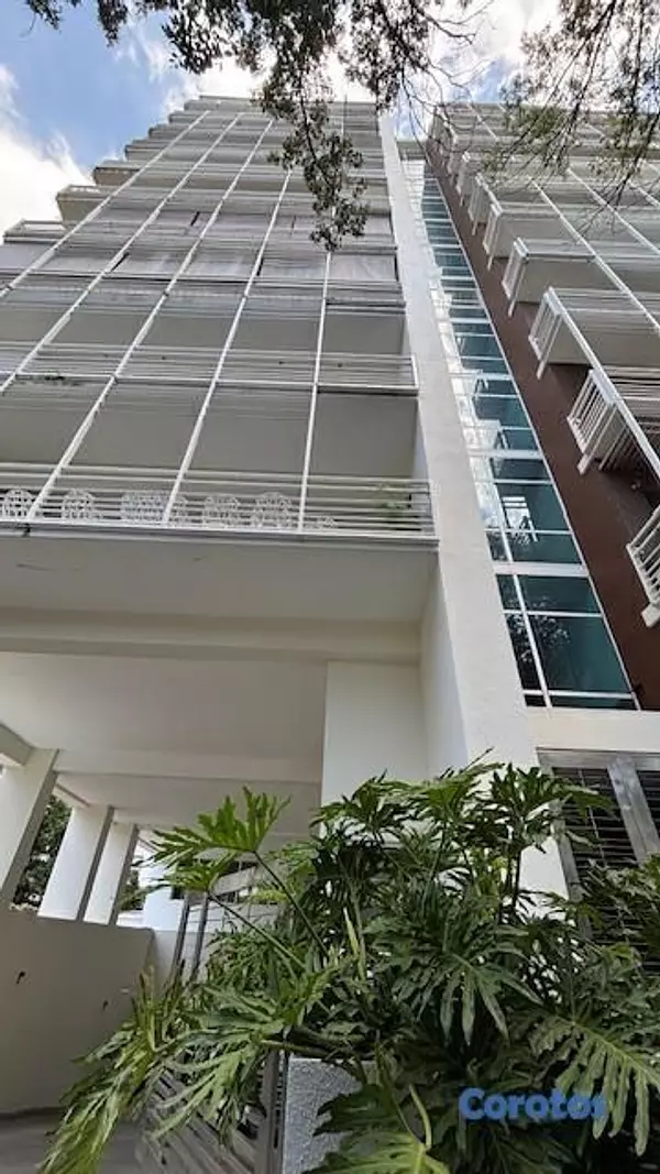 penthouses - Penthouse en Naco Posibilidad de permutas  8