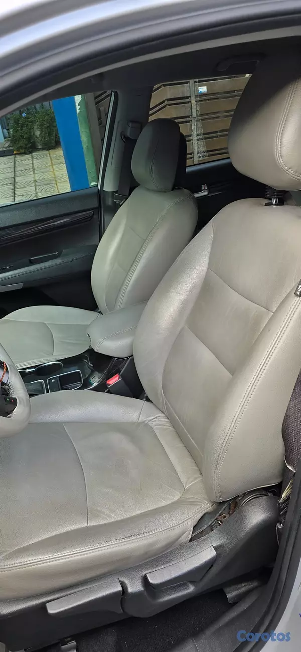 jeepetas y camionetas - KIA SORENTO 2014  4