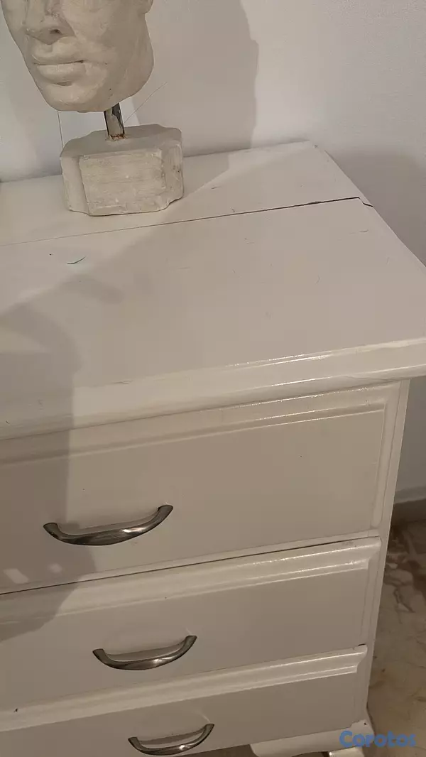 muebles y colchones - gavetero estilo coqueta con dos mesas de noche  3