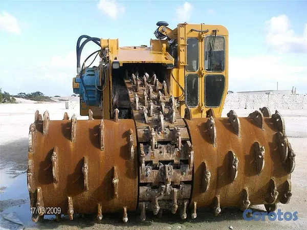 construccion e industrial - FREP, SRL. Transporte y Alquiler de Equipos Pesado 3