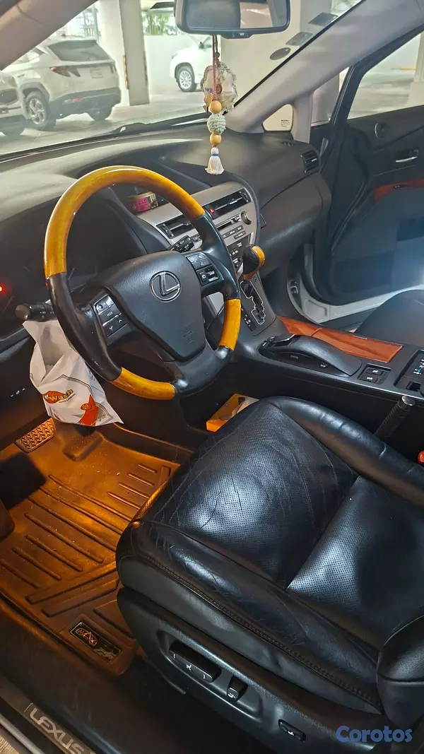 jeepetas y camionetas - Lexus - Rx 350 - Año 2012 - Automática - Usado 8
