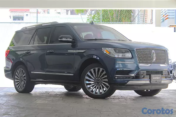 jeepetas y camionetas - Lincoln Navigator  2
