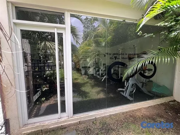 casas - Venta de casa en Arroyo Hondo 3 Distrito Nacional con piscina y 1200mts 5