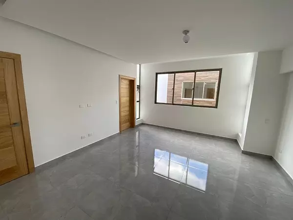 casas - Casa de 3 niveles en Residencial cerrado, Prado Oriental, Aut. de San Isidro 9