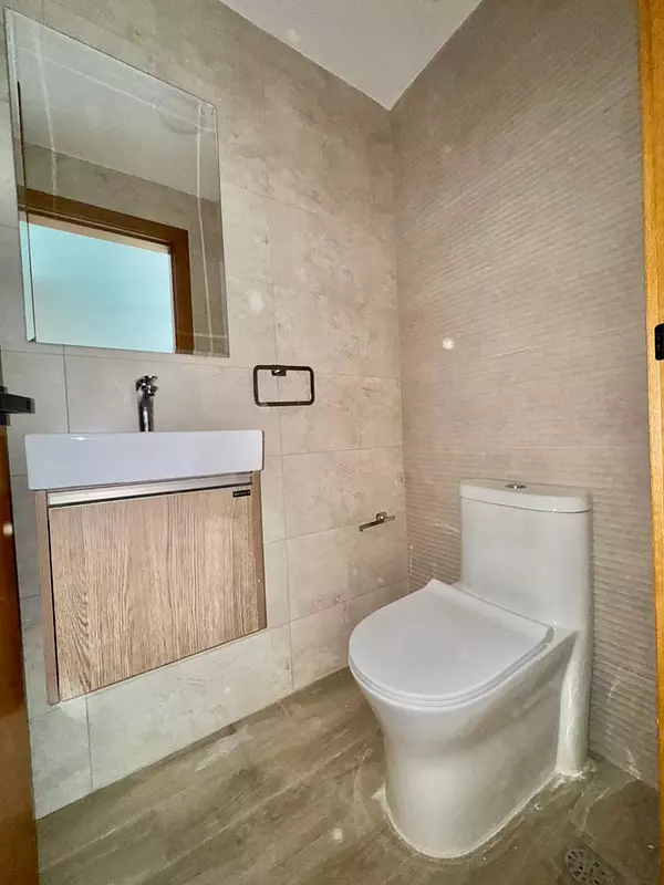 penthouses - Vendo Pent-hose nuevo en Los Prados. 6