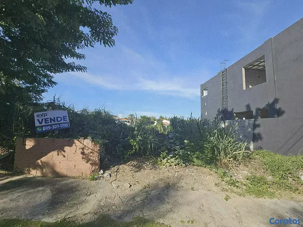solares y terrenos - venta de Solar en Cerros Arroyo Hondo cerca al parque  3