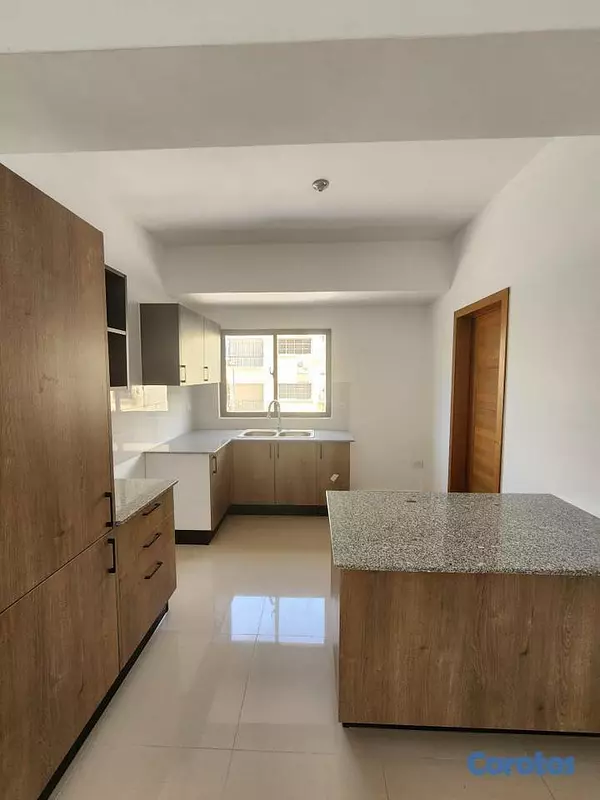 apartamentos - Apartamento en venta 2do nivel en jardines del sur 2