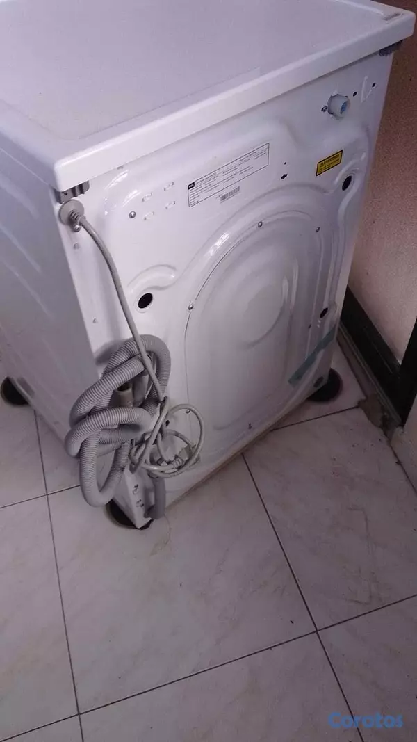 electrodomesticos - Lavadora Secadora Automática TCL de Carga Frontal – 2 en 1, Eficiencia y Ahorro  3