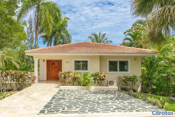 casas vacacionales y villas - villa con piscina en sosua  2