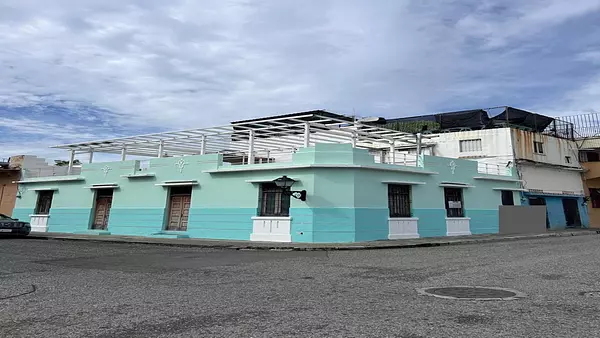 casas - Casa en ZONA COLONIAL 2