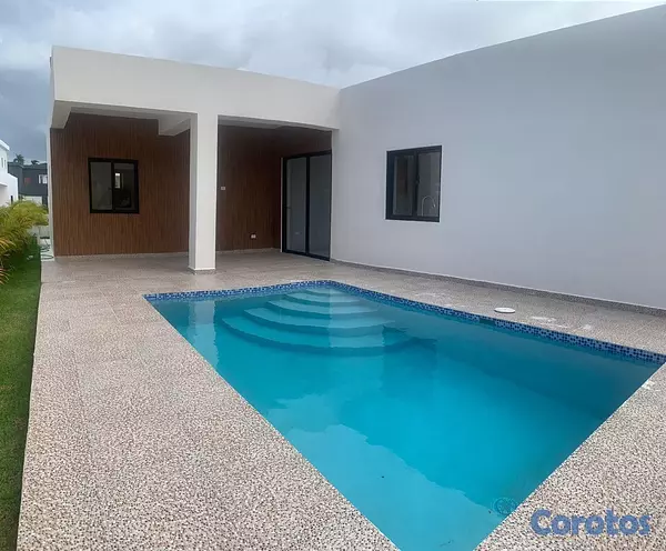 apartamentos - Tu Propio Castillo Cerca del Mar Casa con Piscina 2
