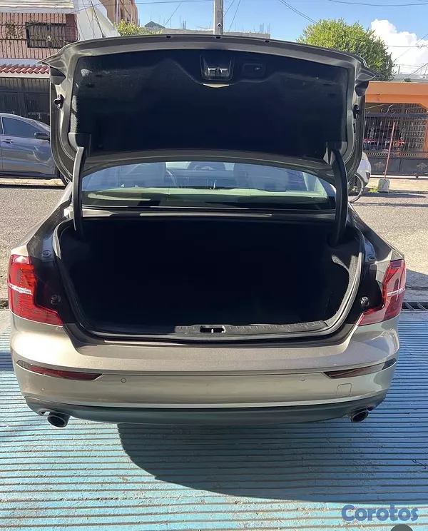carros - Volvo S60 Inscription T5 2020 4
