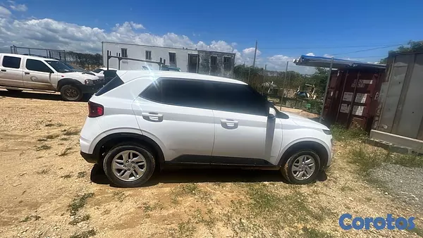 jeepetas y camionetas - hyundai venue 2023 garantía casa, seguro full 3