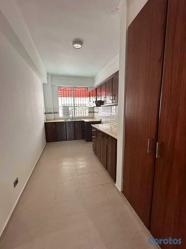 apartamentos - ALQUILO Apartamento en Piso 7 con 155 Metros en El 12