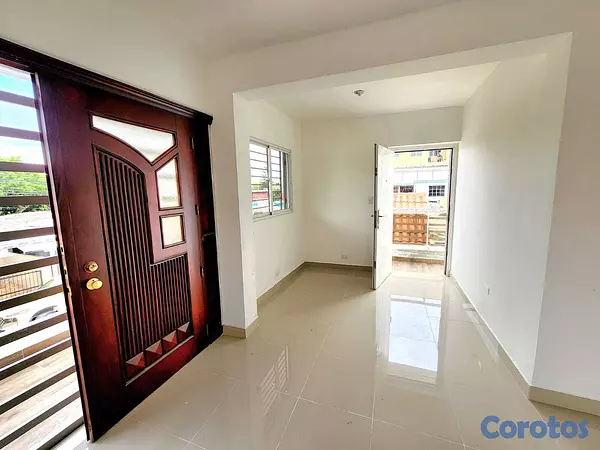 casas - Casa en Alquiler – Segundo Nivel | Próximo a la Av 10