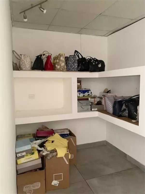 oficinas y locales comerciales - Local céntrico castellana 4