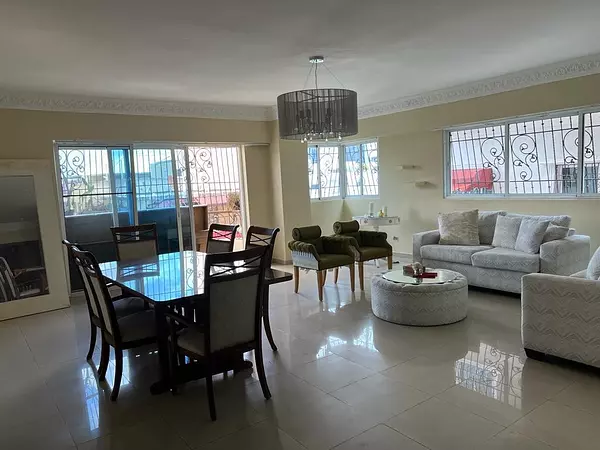 apartamentos - Se vende apartamento en Evaristo Morales 2