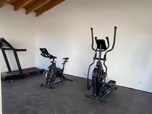 apartamentos - Apartamento en Alquiler en evaristo morales 4