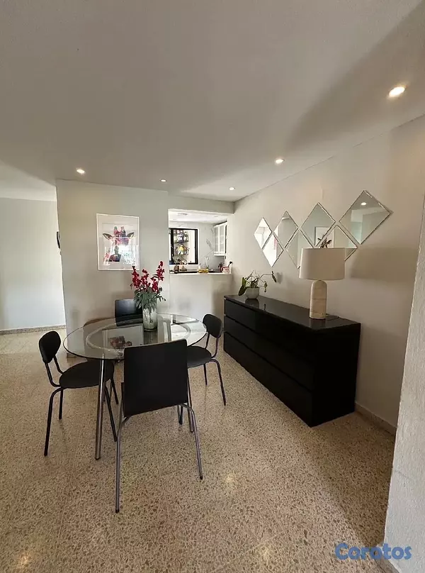 apartamentos - 🏙️ *Apartamento en Venta 
Bella Vista Sur*📍 
💰 USD 165,000$
 3