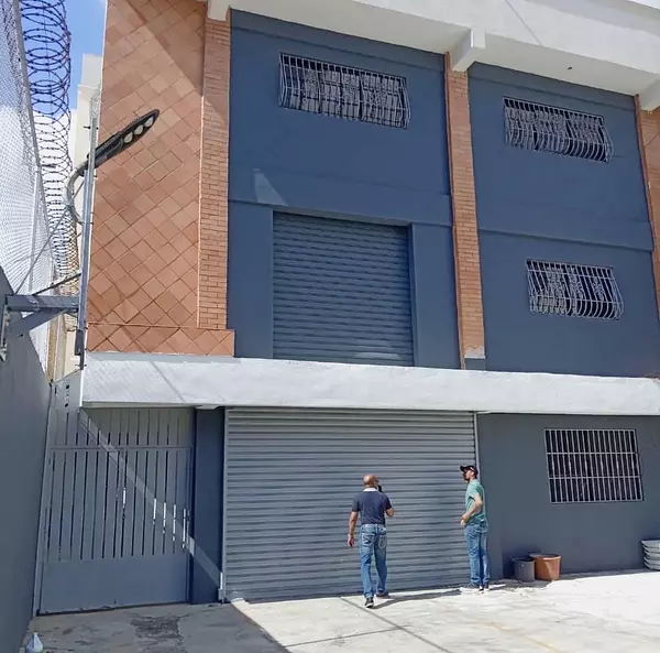 oficinas y locales comerciales - Propiedad en Venta la fe  3