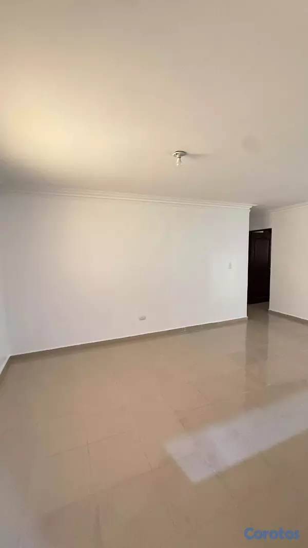 apartamentos - APARTAMENTO PRIMER PISO EMN EL MILLON DEL LADO DEL 6