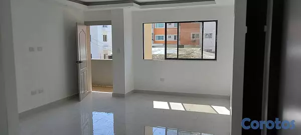 apartamentos - Se Vende Apartamento Completamente Remodelado  3
