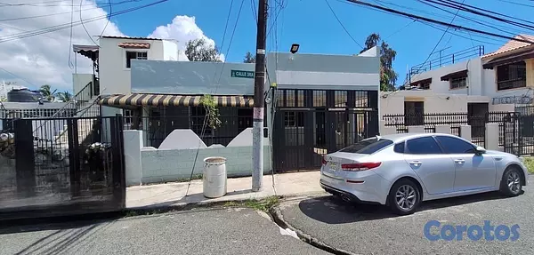 oficinas y locales comerciales - hermosa casa en renta ideal para oficina  2