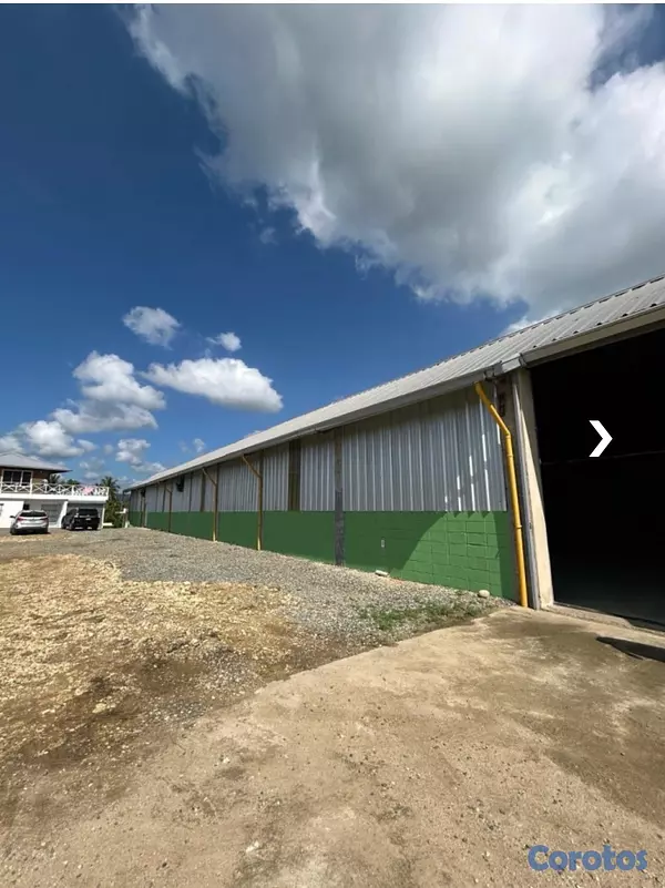 oficinas y locales comerciales - Ubicación Top! Nave Industrial en Alquiler | Aut. 6 de Noviembre
 4