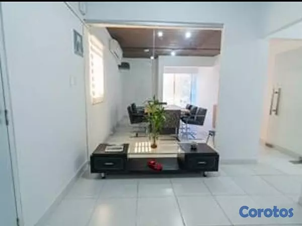 oficinas y locales comerciales - Alquilo local comercial en Urb. real 6