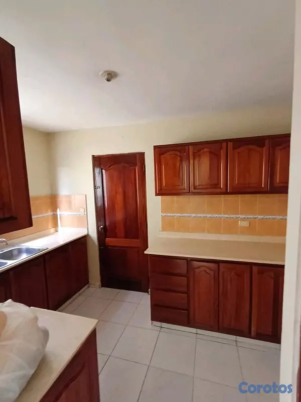 apartamentos - En Ens. Quisqueya,  alquilo apartamento de 3 habitaciones  3